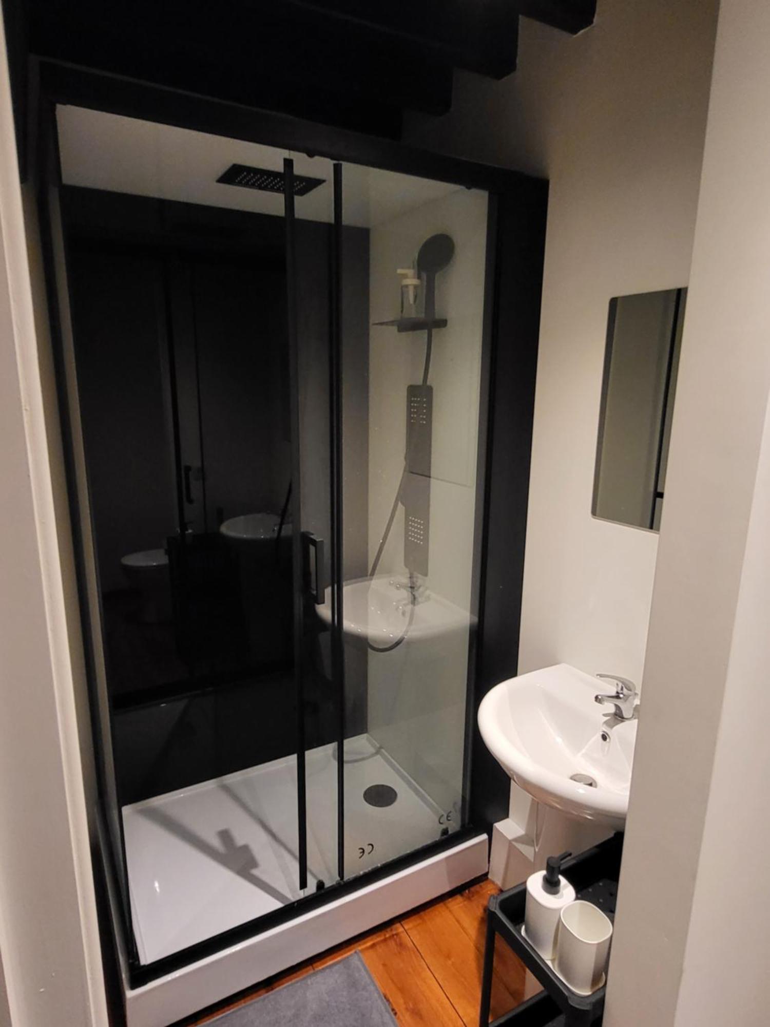 Viktoria Hostel Antwerpen Kültér fotó