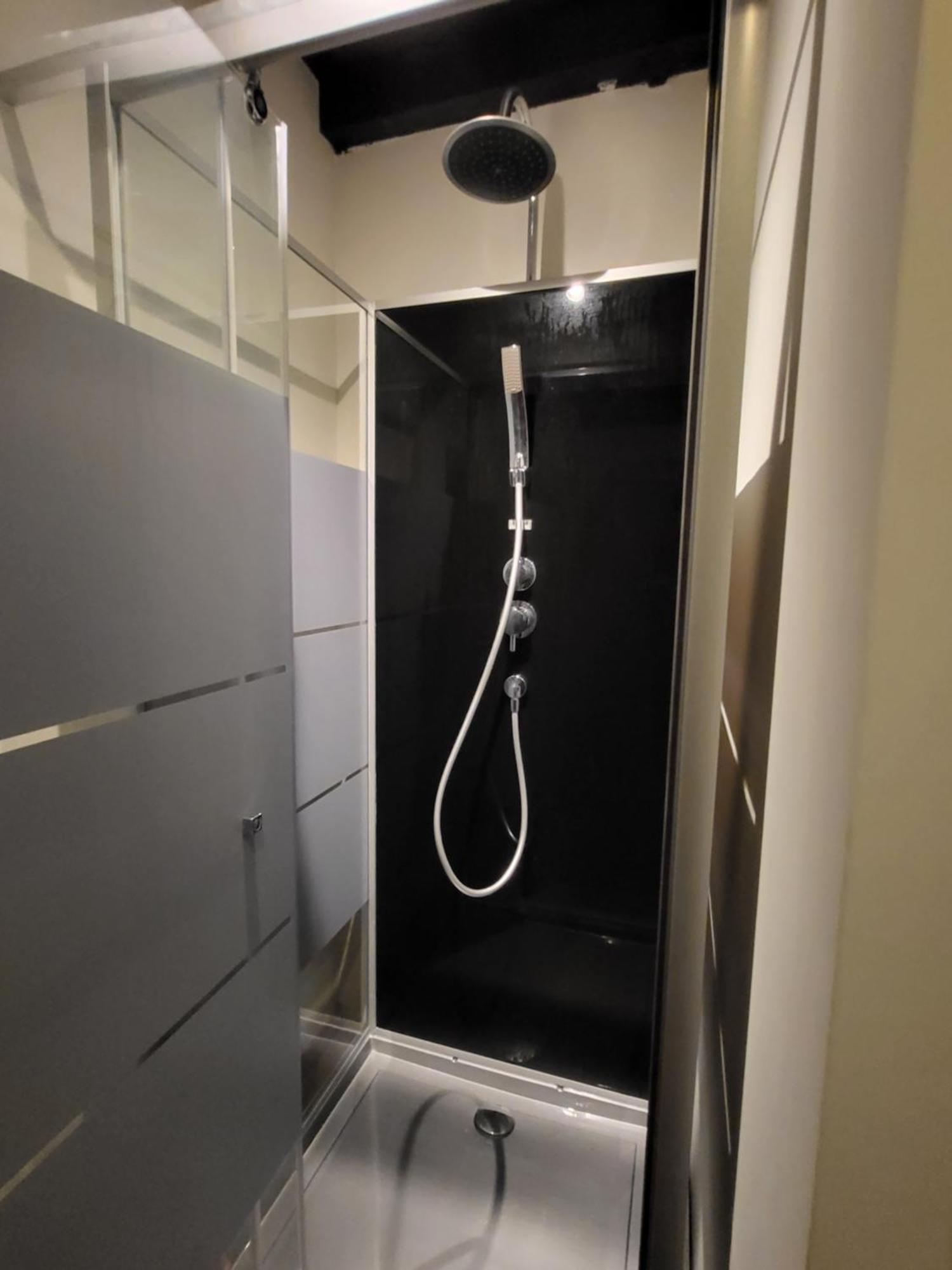 Viktoria Hostel Antwerpen Szoba fotó